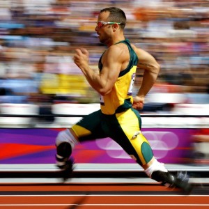 开运体育-福特的球场智慧和全局把控让全黑队的攻防更加有序，福特中心球场